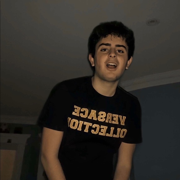 Meet your Posher, George - Picture 1 of 1